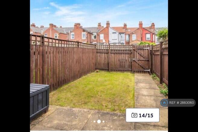 2 bed Terraced to rent Image 9
