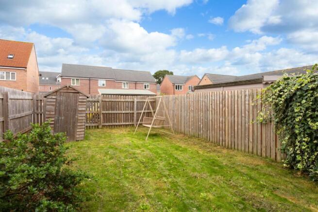2 bed Semi-Detached for sale Image 12