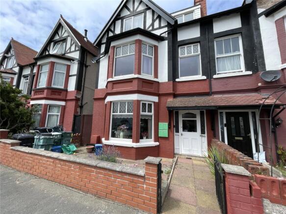 4 Morfa Road