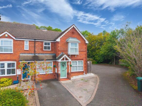 Call 02920 454555 to secure your viewing_15