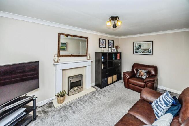 3 bed Mews for sale Image 9