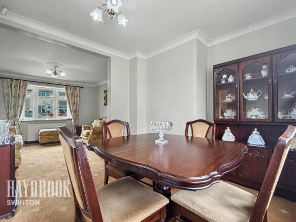 3 bed Semi-Detached for sale Image 5