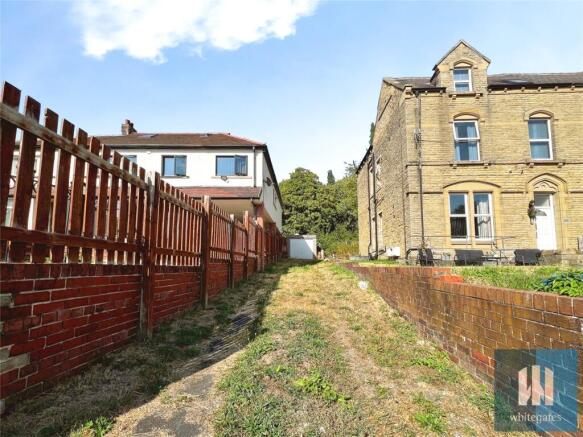 3 bed Semi-Detached for sale Image 6