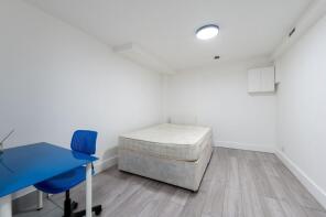 35, Hardman Road, Kingston Upon Thames KT2 6RH
