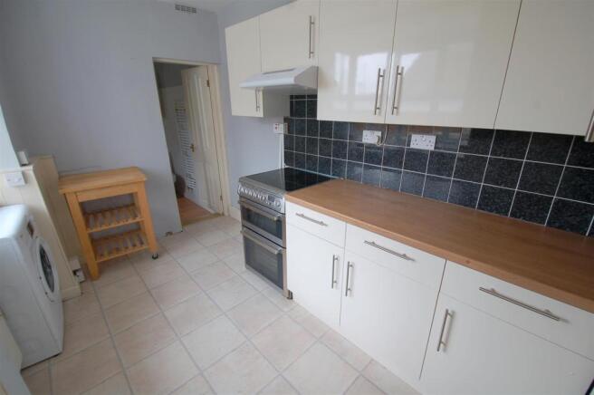 Kitchen `.jpg