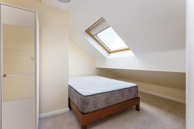 1 bed Apartment to rent Image 7
