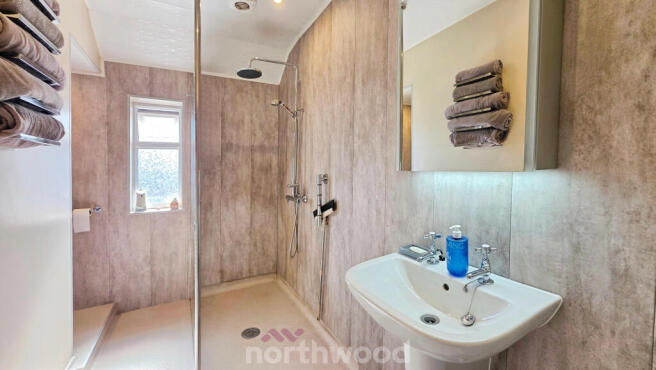 3 bed End of Terrace for sale Image 5