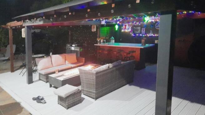 Gazebo Bar