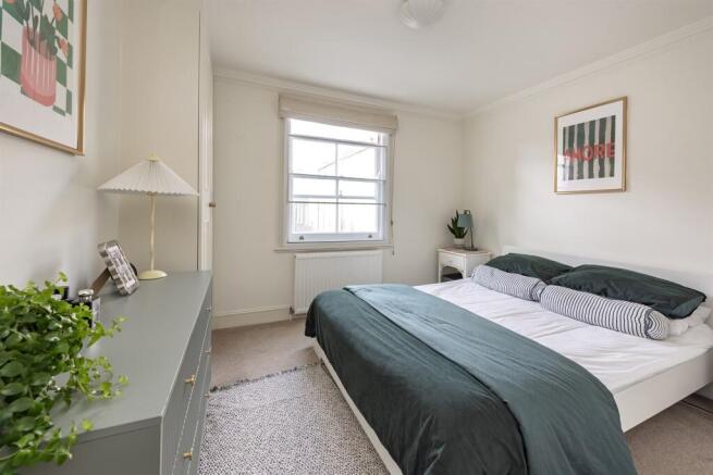Nevern Square, London, SW5 photo 4