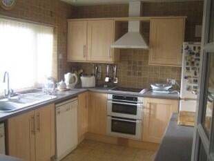 Fitted Kitchen