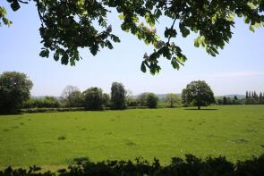 8, Choakes Yard, Great Billington LU7 9DU