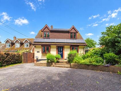 New Road, Pamber Green, Tadley, RG26