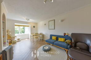 21, The Larches, Milford Close, St. Albans AL4 9JZ