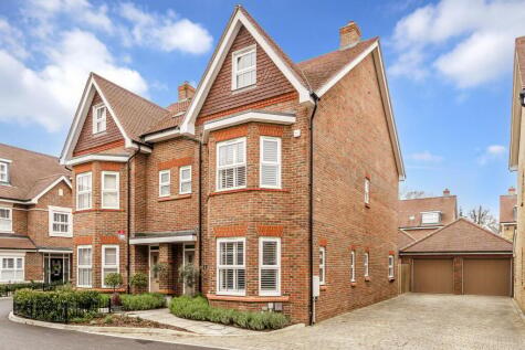 Albright Gardens, Walton-on-Thames, KT12