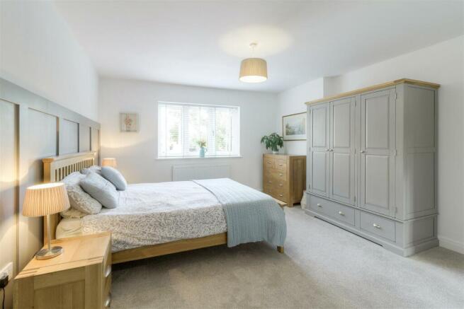 7a Oakfield Gardens, AtherstoneHIGHres] 021.jpg