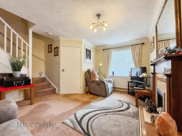 3 bed Semi-Detached for sale Image 4