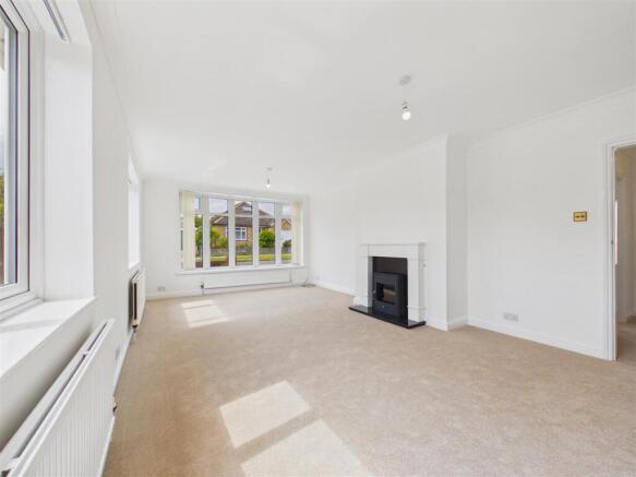 3 bed Detached Bungalow for sale Image 5