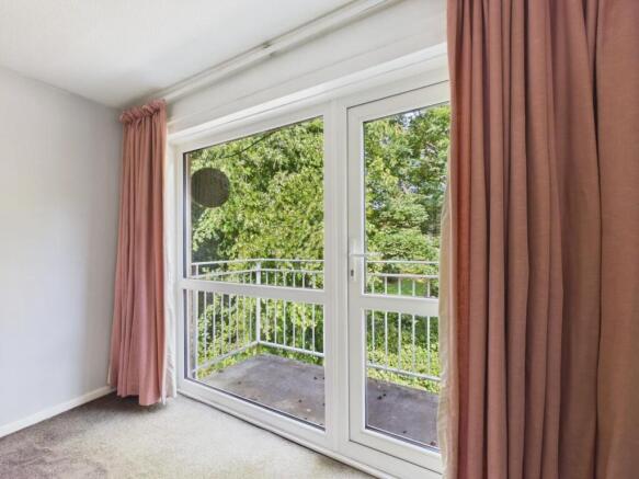 1 bed Apartment for sale Image 6