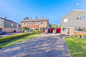 8, Burrows Close, Leatherhead KT23 3HB