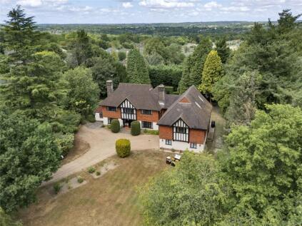 Lewes Road, Haywards Heath, West Sussex, RH17