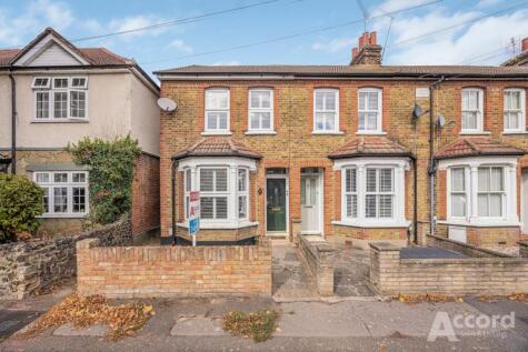 Hamilton Road, Romford, RM2