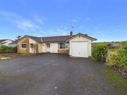 Loqueffret, Staddon Road, Holsworthy EX22 6NH