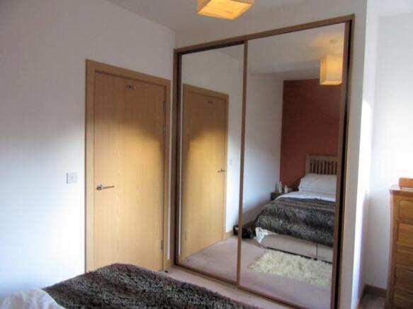 Bedroom (2)