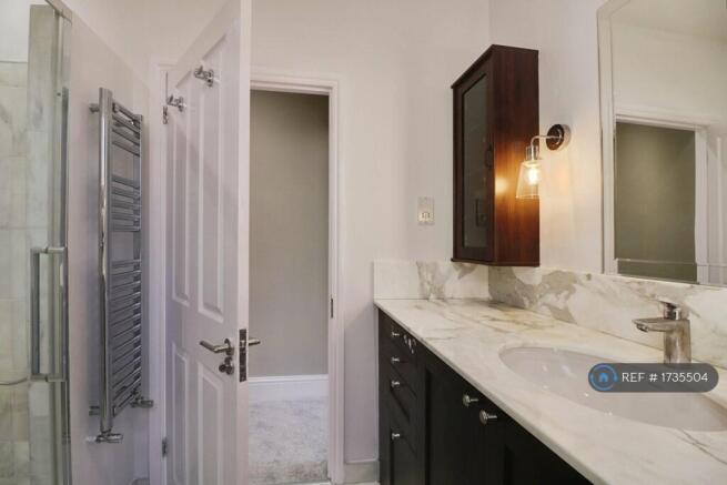 Forst Floor Family Bathroom