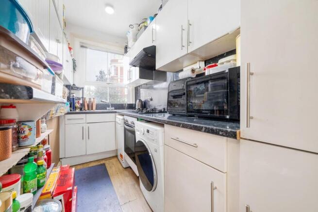 Kitchen.JPG