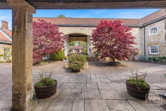 WH_The Old Byre, Hic