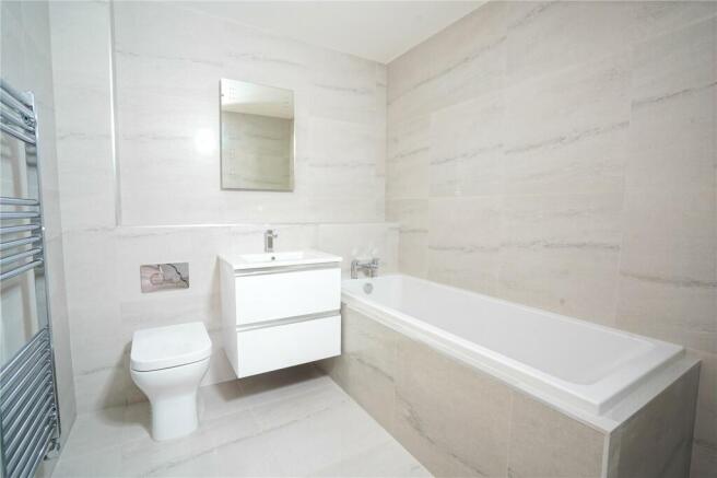 2 bed Apartment for sale Image 9