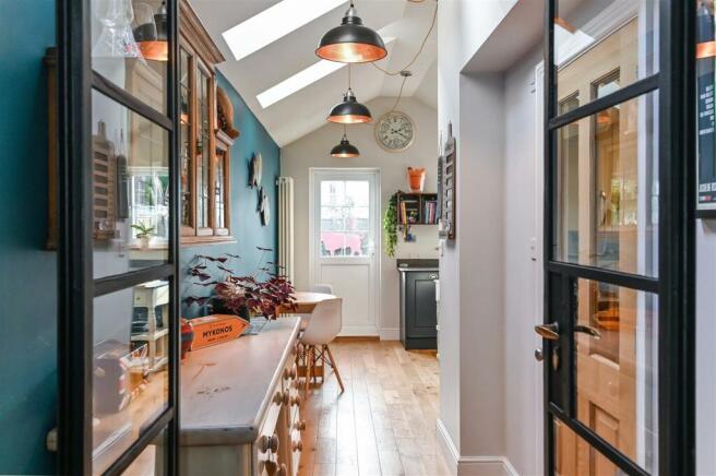 Kitchen/Breakfast Room