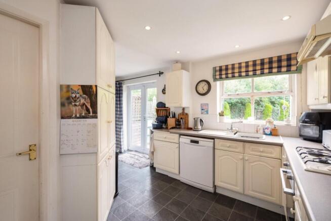 3 bed Detached for sale Image 5