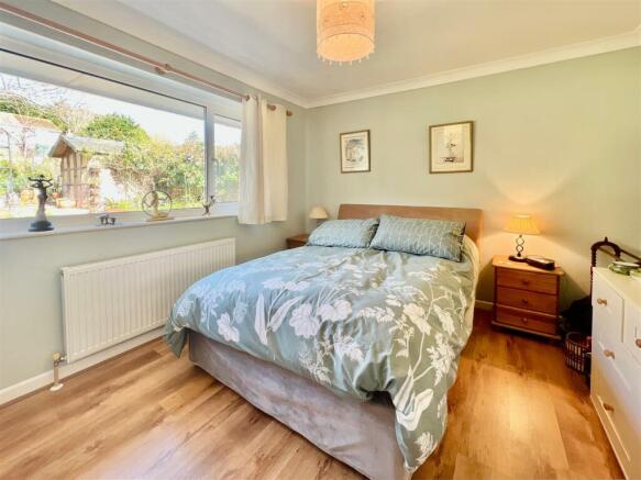 9 Chestnut Drive 7.JPG