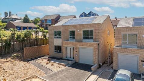 Pear Tree Close, Scarborough, YO11