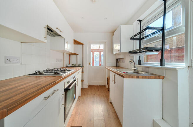 1449387-1-69eb2db...