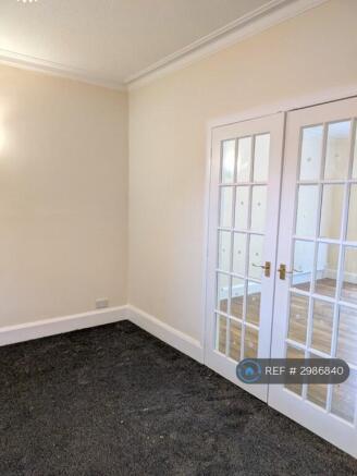 3 bed Detached to rent Image 4