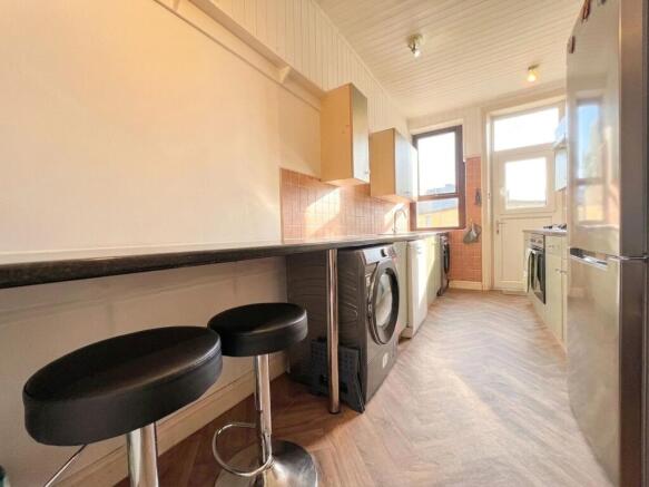 3 bed Terraced for sale Image 7