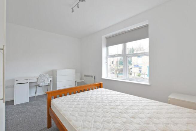 3 bed Duplex to rent Image 8