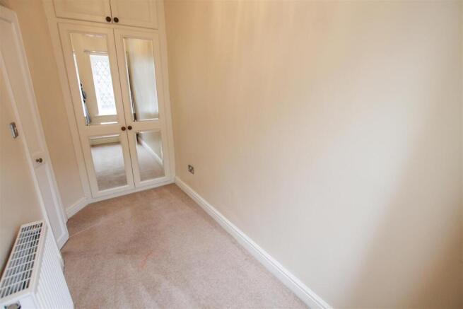 3 bed End of Terrace to rent Image 10