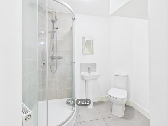 2 bed Terraced to rent Image 7