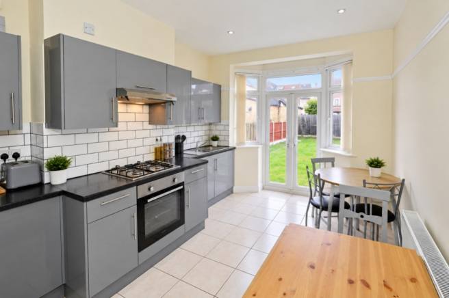 Lrg_kitchen