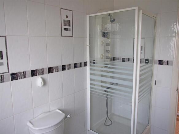 SHOWER UNIT