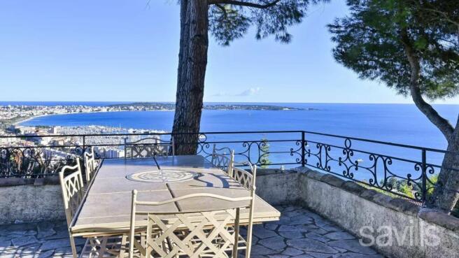 sea views near Cannes