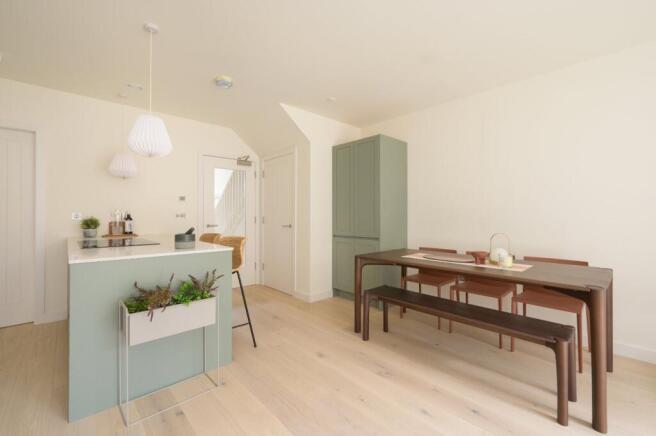 Kitchen/Dining