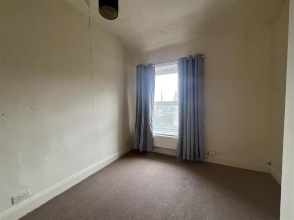 2 bed Terraced for sale Image 9