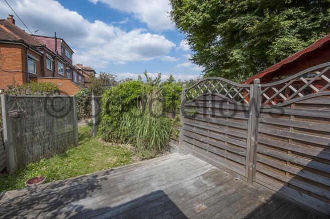 84 Crown Lane garden