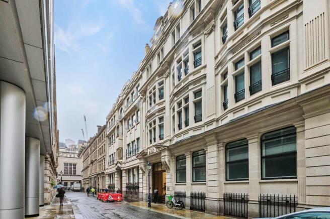 Daniel Watney Throgmorton Ave London UK EC2N 2J