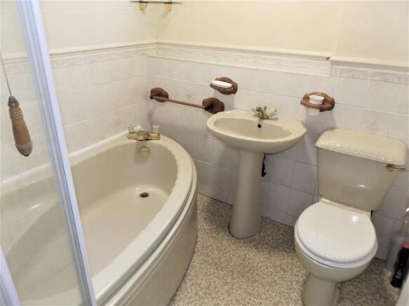 Photo 13