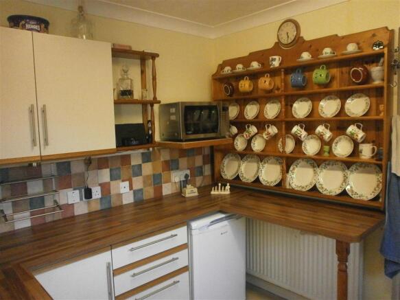 Kitchen 1